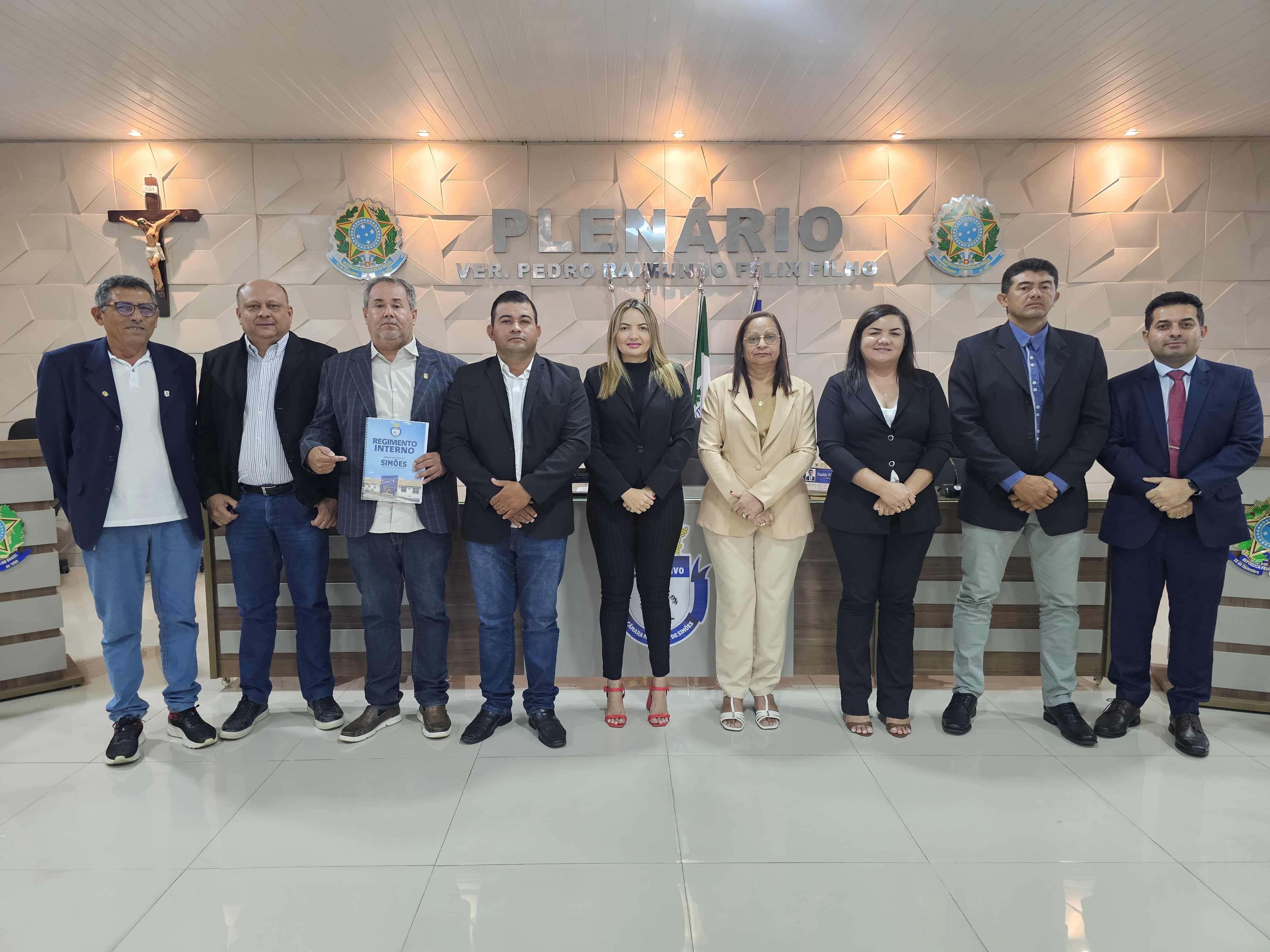 CÂMARA REALIZA MAIS UMA SESSÃO EXTRAORDINÁRIA