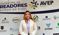 GRACINHA XAVIER, PRESIDENTE DA CÂMARA DE SIMÕES, PARTICIPA DO ENCONTRO DE VEREADORES DO PIAUÍ