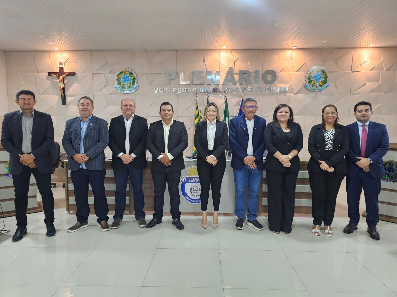 SESSÃO NA CÂMARA MUNICIPAL DE SIMÕES 